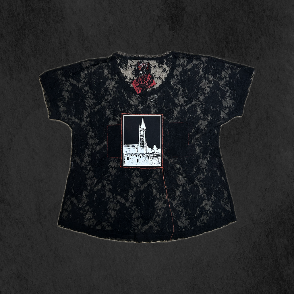 Lace in my FACE Tee