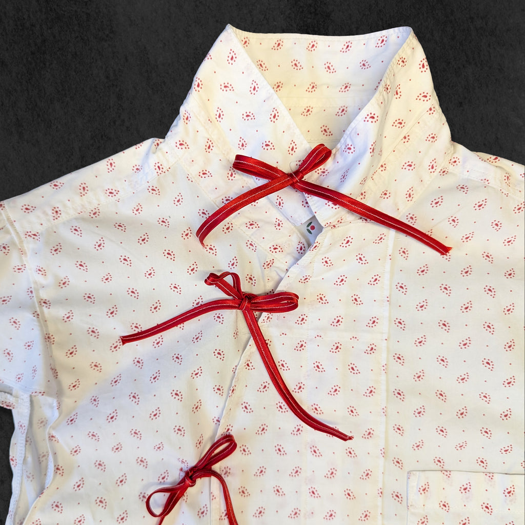 R Shirt